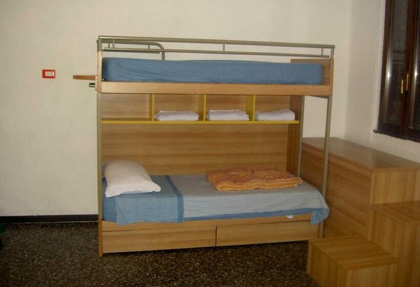 חדר סטנדרט לארבעה, Casa Ale