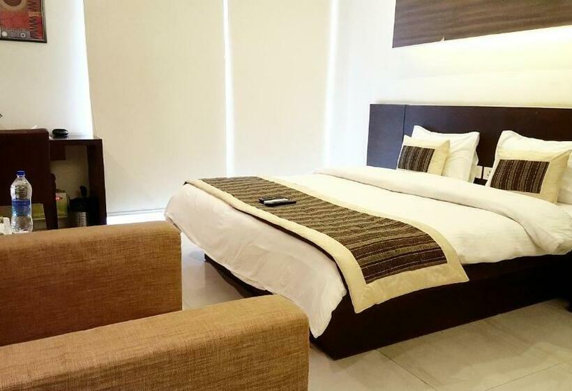 Deluxrum med Balkong, Micasa Suites