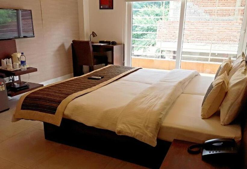 Deluxrum med Balkong, Micasa Suites