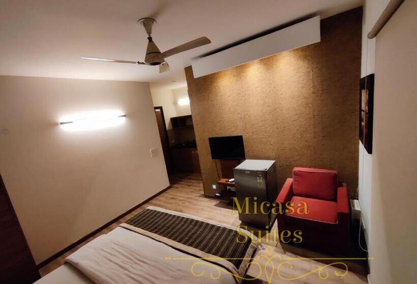 Deluxrum med Balkong, Micasa Suites