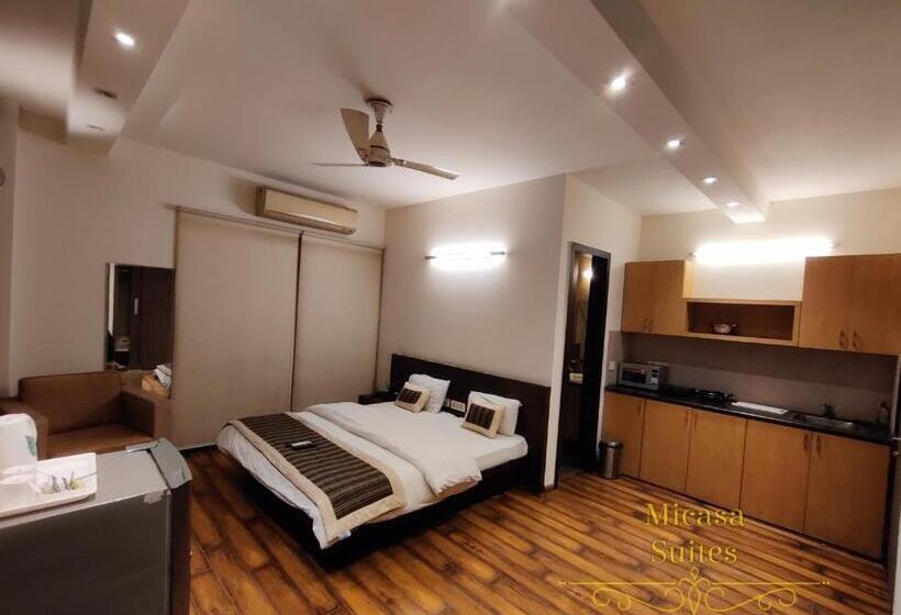 Deluxrum med Balkong, Micasa Suites