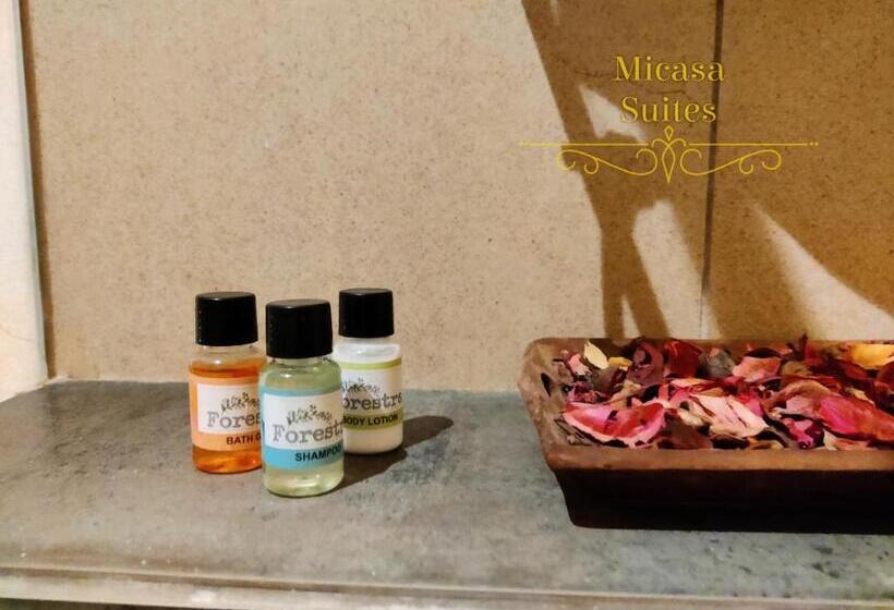 Deluxrum med Balkong, Micasa Suites