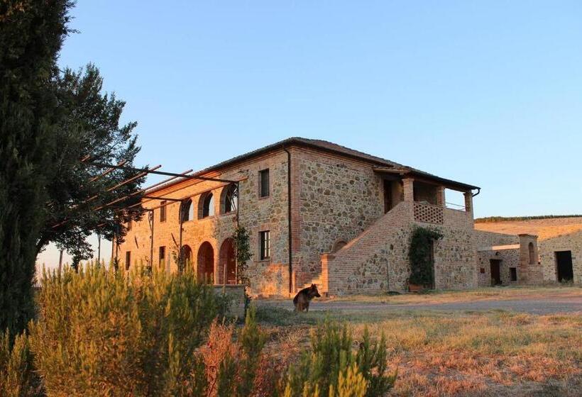 سوییت لوکس, Cordella In Montalcino Wine Resort