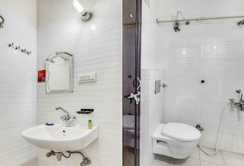 Номер Deluxe, Fabhotel Himanshi