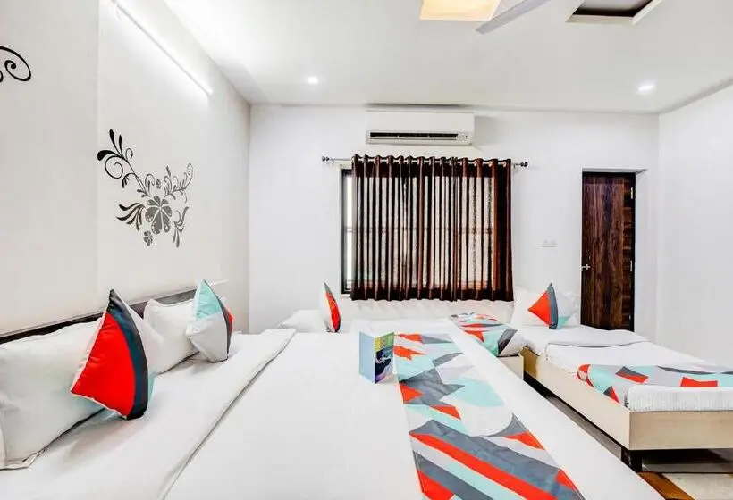 Chambre Familiale, Fabhotel Himanshi