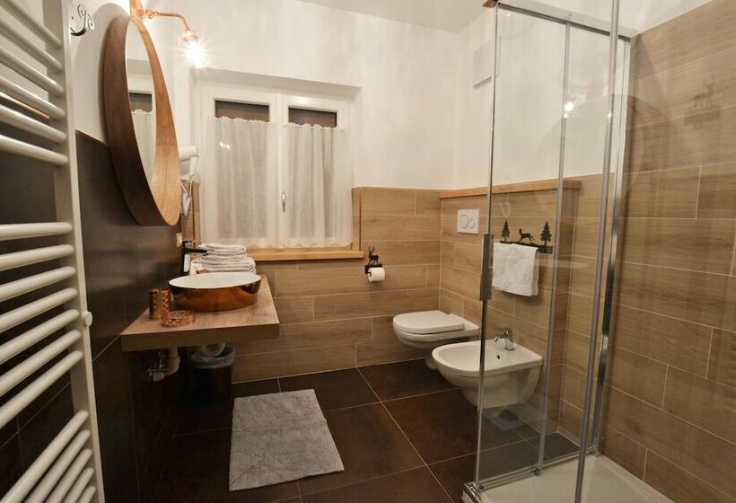 マウンテンビュースタンダードルーム, Albergo Majorka