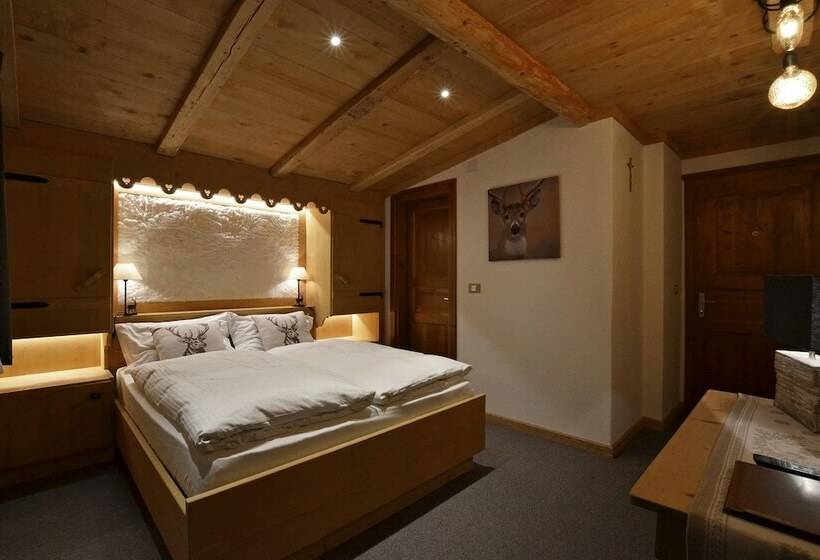 マウンテンビュースタンダードルーム, Albergo Majorka