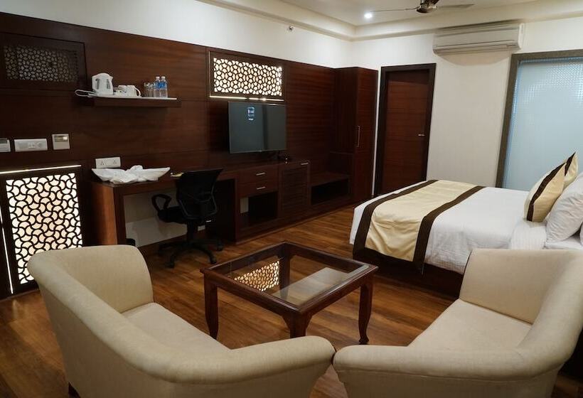 اتاق اجرایی, Jaipur Central