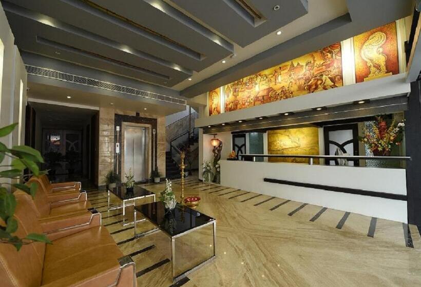 חדר דלוקס, Mayas Kem Pride