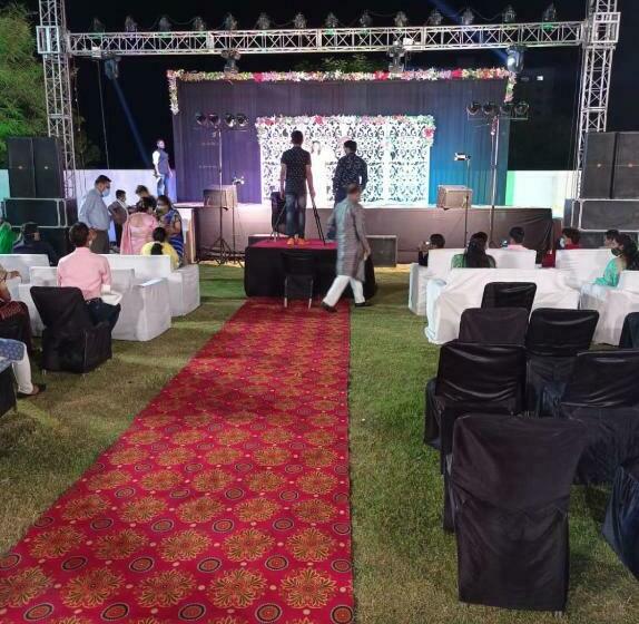 חדר דלוקס, Riddhi Inn