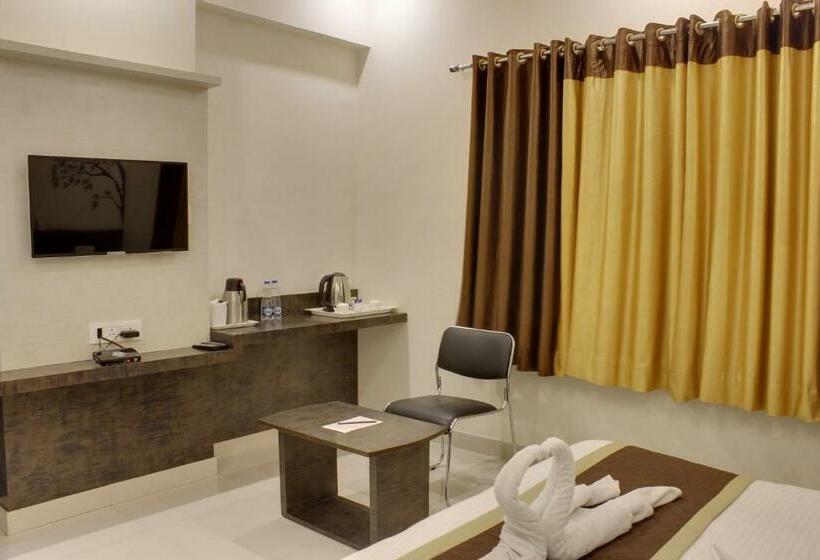 חדר דלוקס, Riddhi Inn