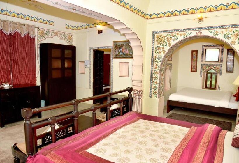 Люкс, Shahi Palace Mandawa