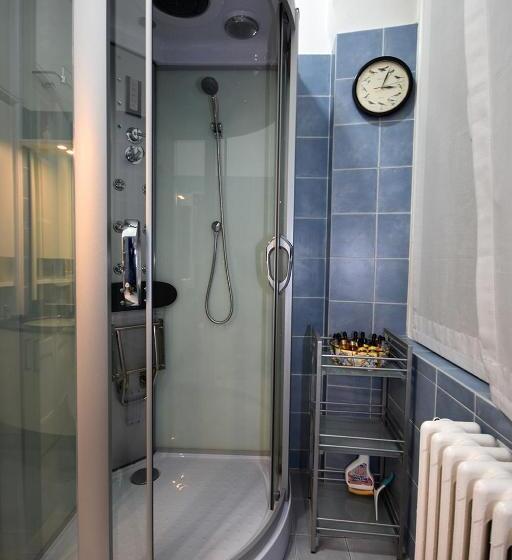 اتاق استاندارد با چشم‌انداز باغ, Invilla B&b