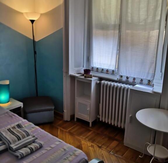 اتاق استاندارد یک نفره, Invilla B&b