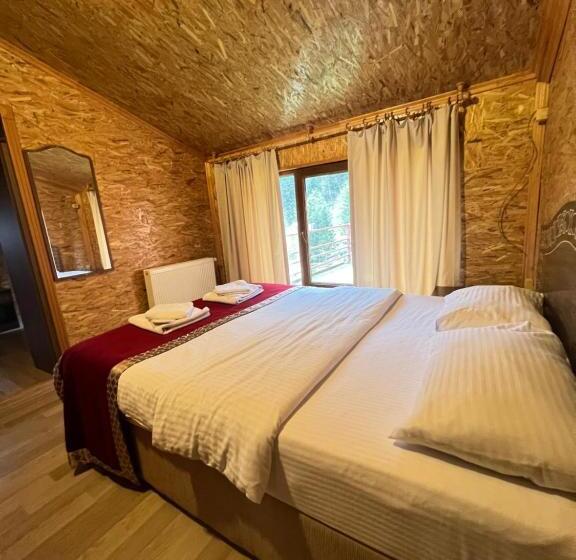 اتاق استاندارد چهار تخته, Kar Hotel Uzungöl