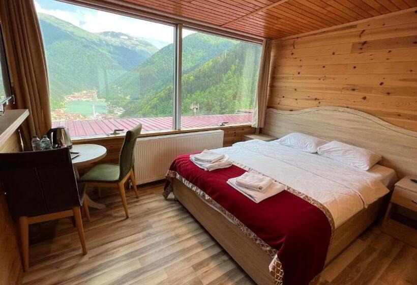اتاق خانوادگی, Kar Hotel Uzungöl