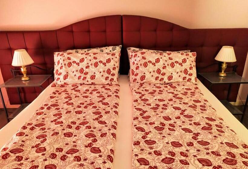 Standardzimmer mit Balkon, B&b Caorle For You