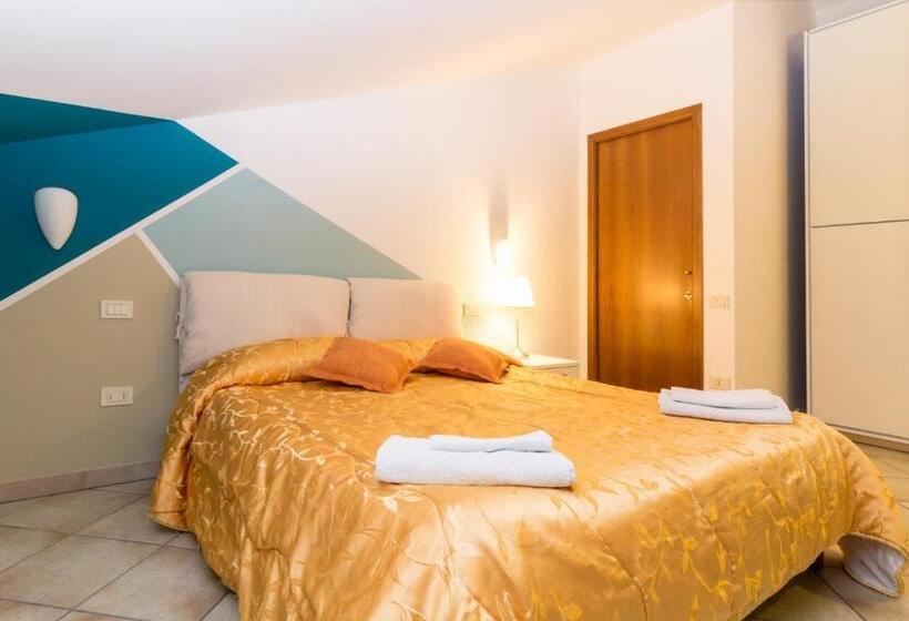 带露台的套间, B&b Dimora Morelli