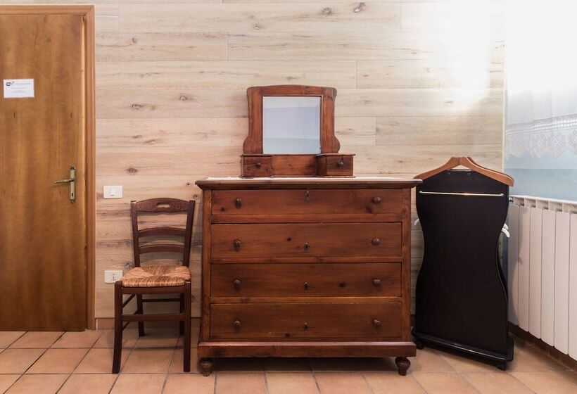 스탠다드 스튜디오, B&b Dimora Morelli