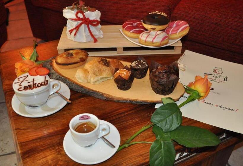 3-Bett-Standardzimmer, 7 Contrade