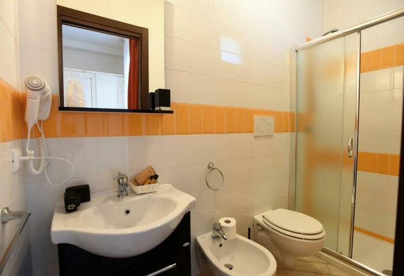 חדר סטנדרט, Camere Le Vie Di Omero