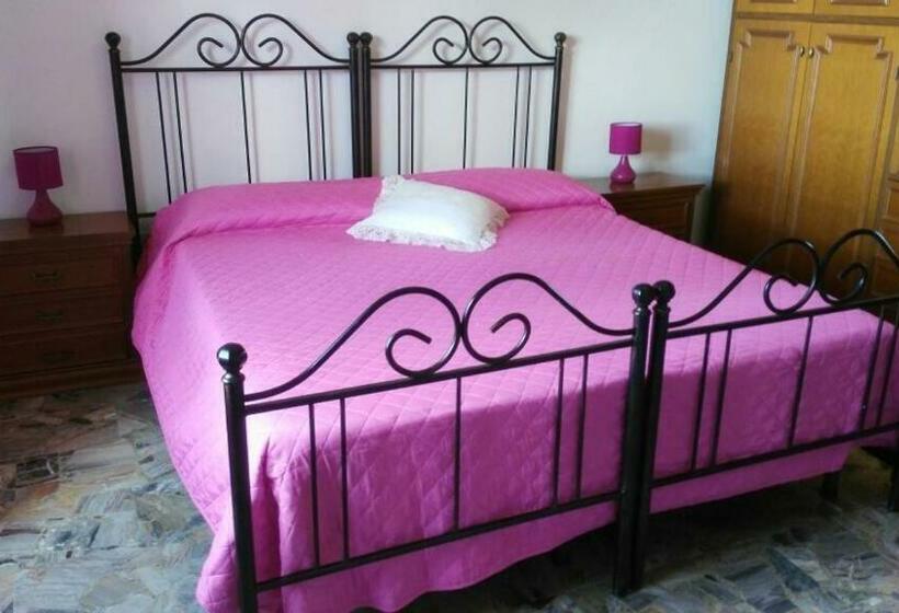 غرفة قياسية, Il Giardino Del Gallo