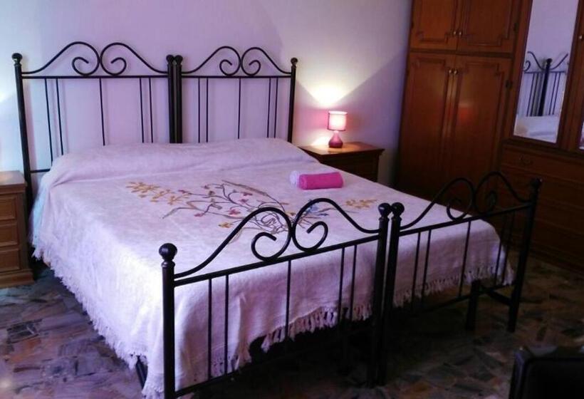 غرفة قياسية, Il Giardino Del Gallo