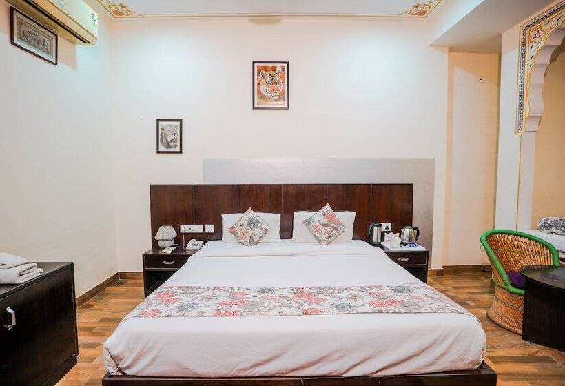 디럭스 룸, Rajputana Heritage