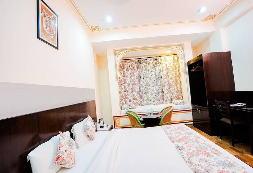 디럭스 룸, Rajputana Heritage