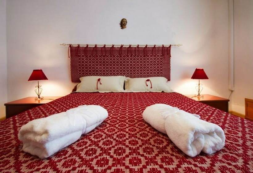 Трехместный Номер Superior Вид на Сад, Sa Mariposa