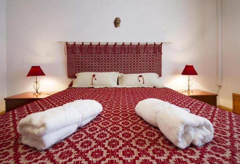 Номер Стандарт, Sa Mariposa