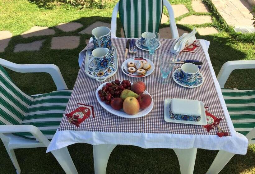 Номер Стандарт, Sa Mariposa