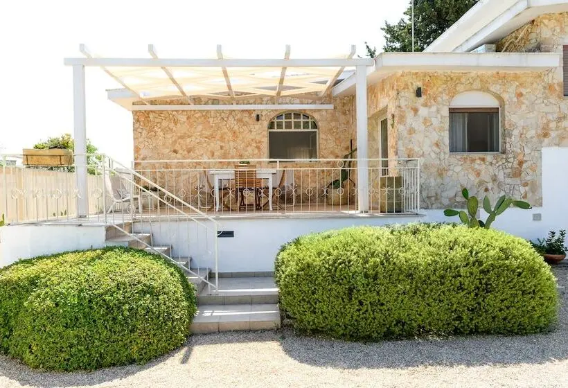 ویلای 1 خوابه, Tenuta Cardinale