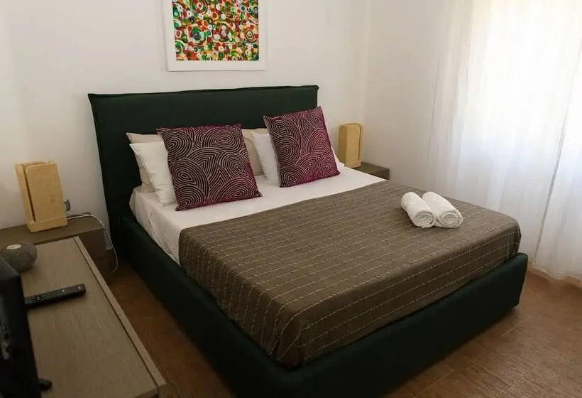 ویلای 1 خوابه, Tenuta Cardinale