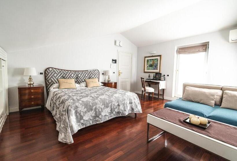 Suite with Terrace, Villa Noctis