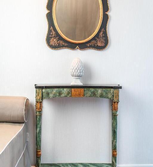 Suite with Terrace, Villa Noctis