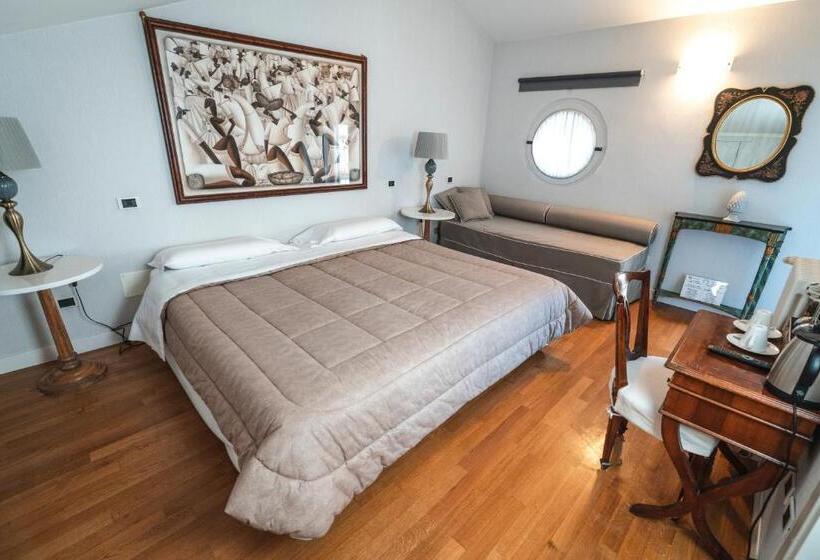 Suite with Terrace, Villa Noctis