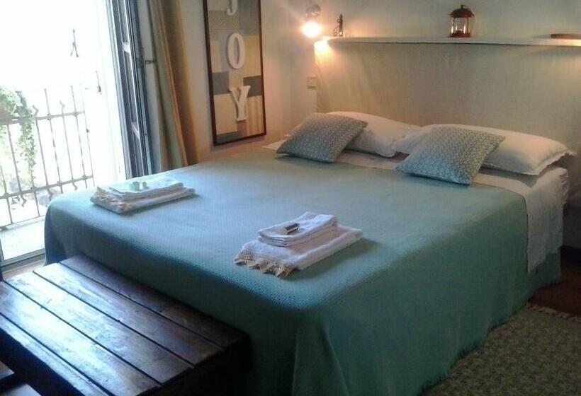 标准间带阳台, Dragonfly B&b