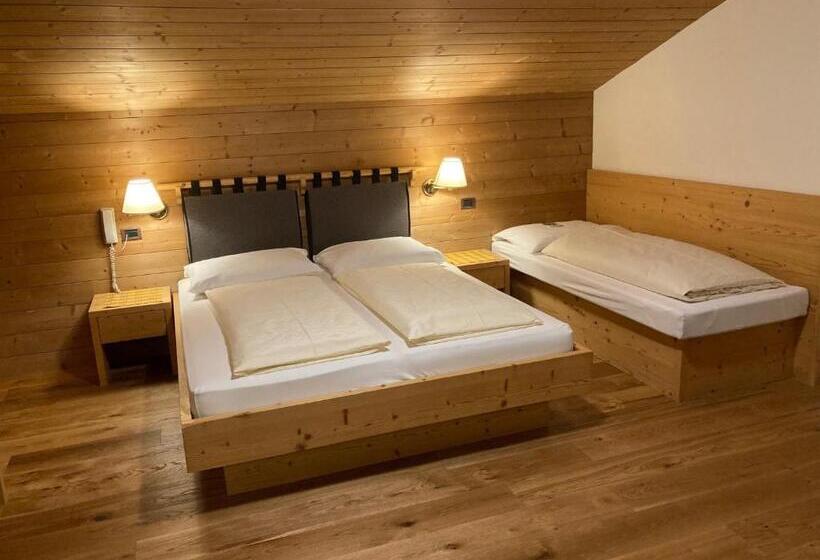 اتاق استاندارد سه نفره, Ortler