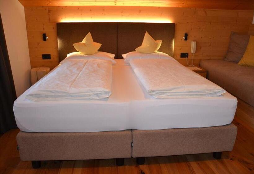 اتاق استاندارد سه نفره, Ortler