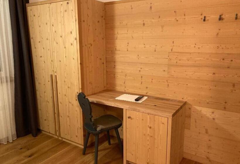 اتاق استاندارد یک نفره, Ortler