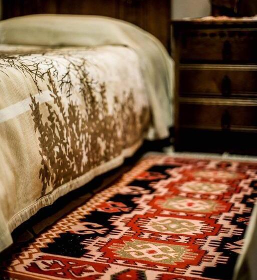 غرفة قياسية, Real Scampis