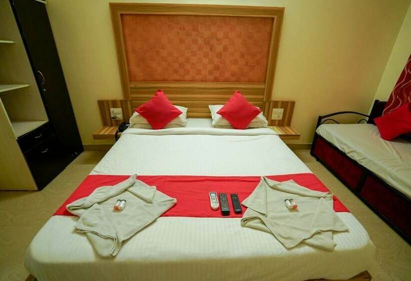 高级大房间, Shivneri Motels