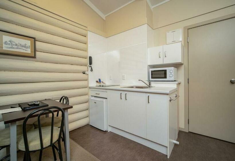 스위트, Welcome Inn Motel Levin