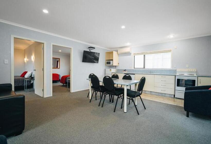 חדר משפחתי, Welcome Inn Motel Levin