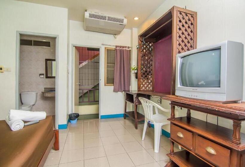 اتاق استاندارد, Sutus Court 5