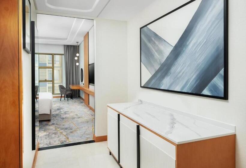 חדר סטנדרט עם מיטת קינג, Voco Jeddah Gate, An Ihg