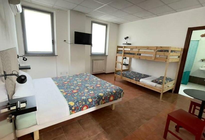 标准三人间, Cascina Bellaria