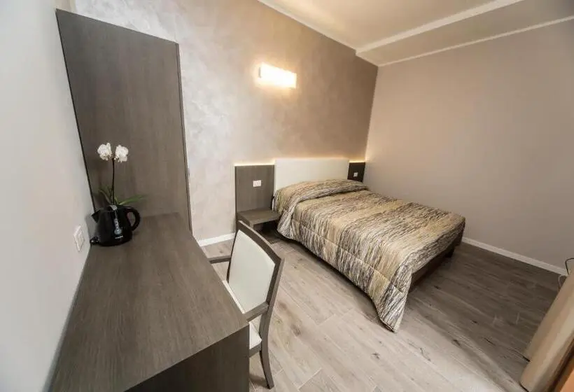 スタンダードルーム, B&b Corte Sul Naviglio Cin I T 0 1 5 0 7 0 C 1 3 X U I L Q C V