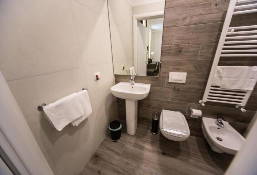 스탠다드 싱글 룸, B&b Corte Sul Naviglio Cin I T 0 1 5 0 7 0 C 1 3 X U I L Q C V